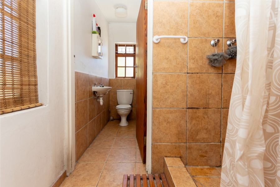 4 Bedroom Property for Sale in Laaiplek Western Cape